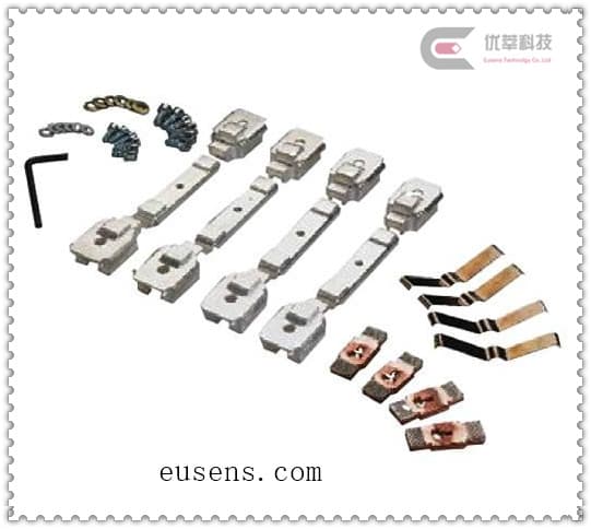 SK825204-A
