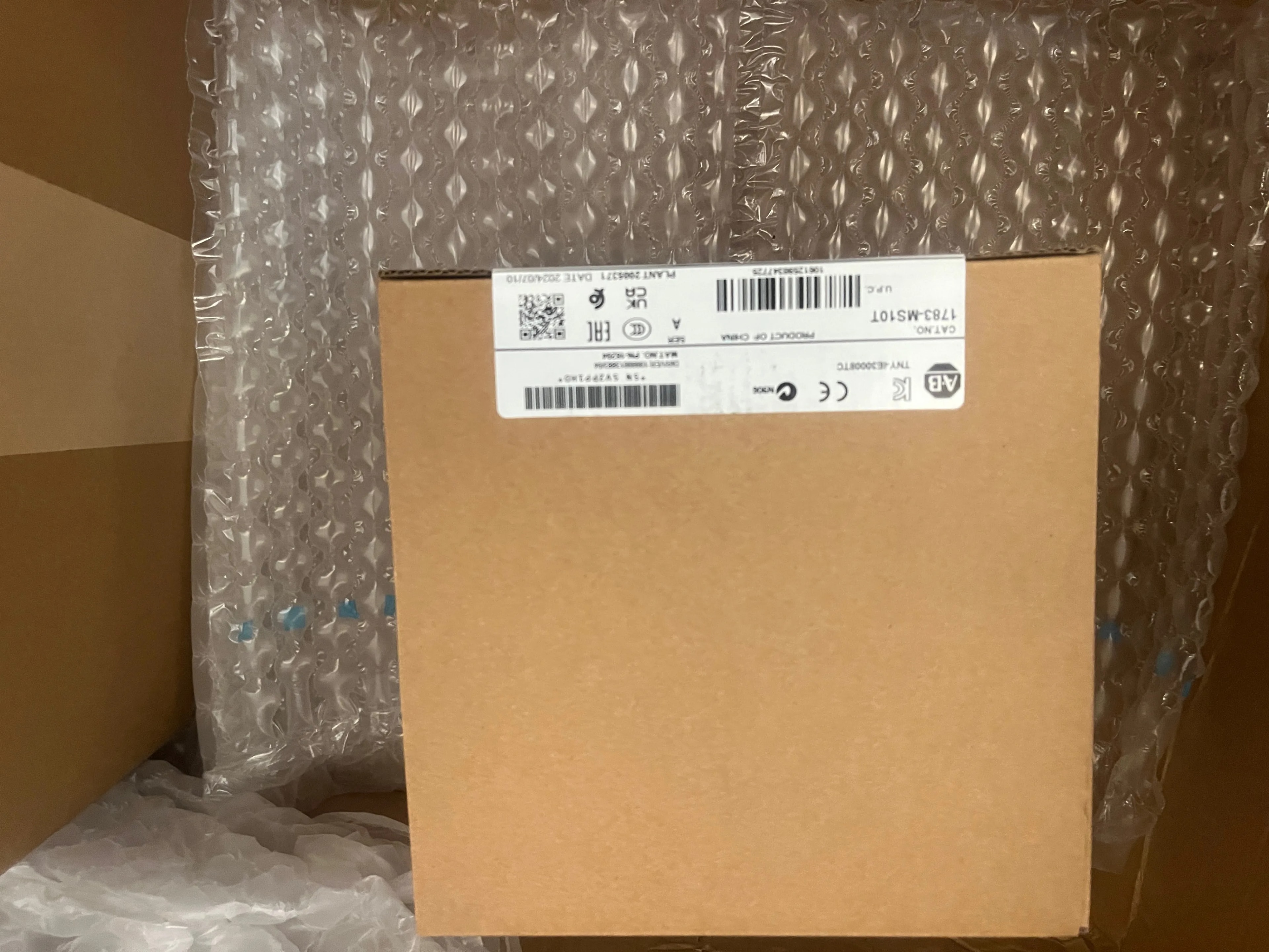 6ES7 138-4DD01-0AB0