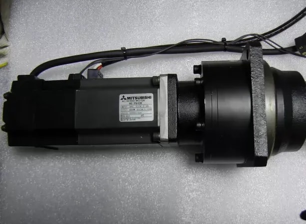 Mitsubishi_202