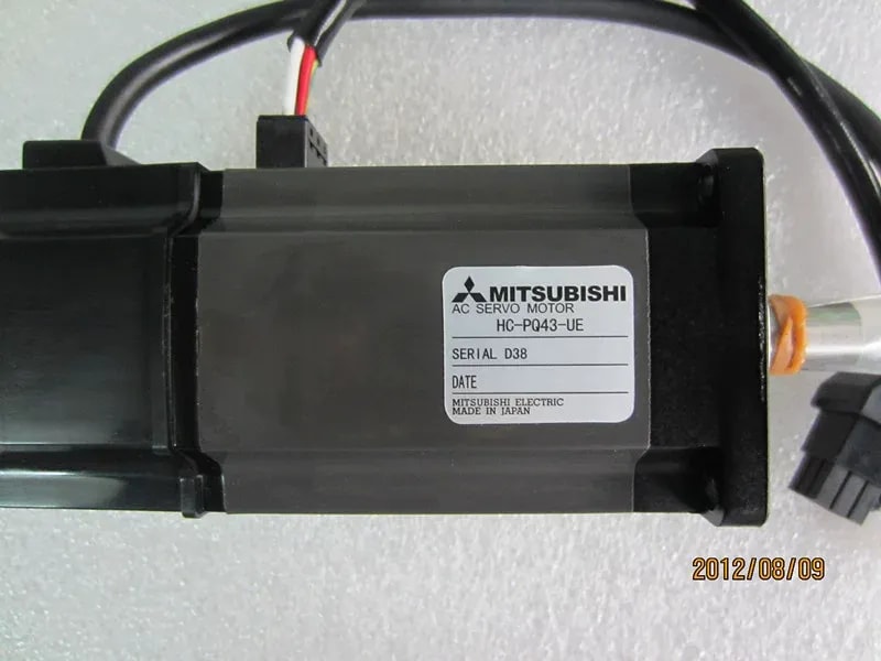 MR-J2S-100B  Mitsubishi AC motion servo drive / amplifier with built-in dynamic brake